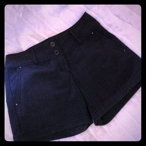 Cache great houndstooth pattern cuffed shorts